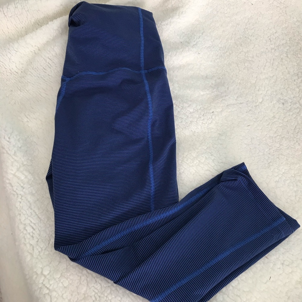 Size small Nike capris